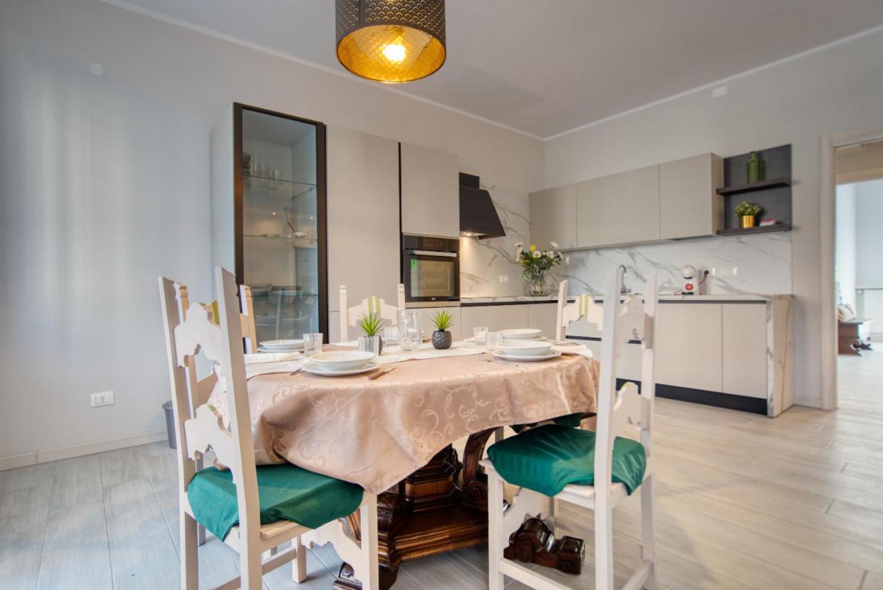 Caseospitali - Casa Janas, Elegante Trilocale Per 5 In Zona Centrale Мілан Екстер'єр фото